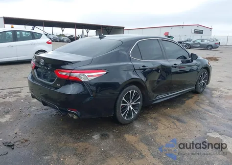 2019 Toyota Camry Se z USA, uszkodzony, nr VIN 4T1B11HK0KU714364